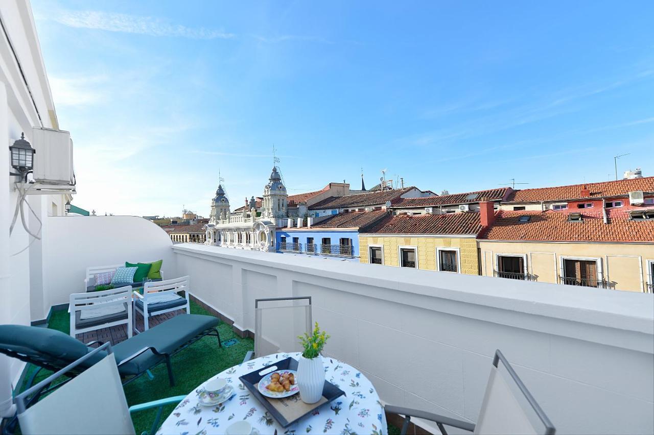 Homeabout Puerta Del Sol Premium มาดริด ภายนอก รูปภาพ