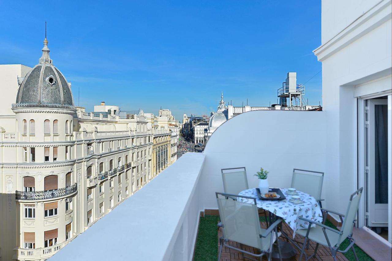 Homeabout Puerta Del Sol Premium มาดริด ภายนอก รูปภาพ