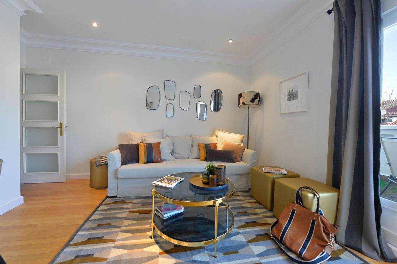 Homeabout Puerta Del Sol Premium มาดริด ภายนอก รูปภาพ